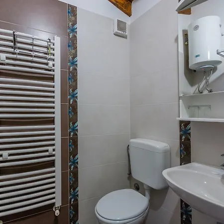 Bed & Breakfast Daniela Veleniki