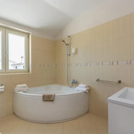 Bed & Breakfast Daniela Veleniki